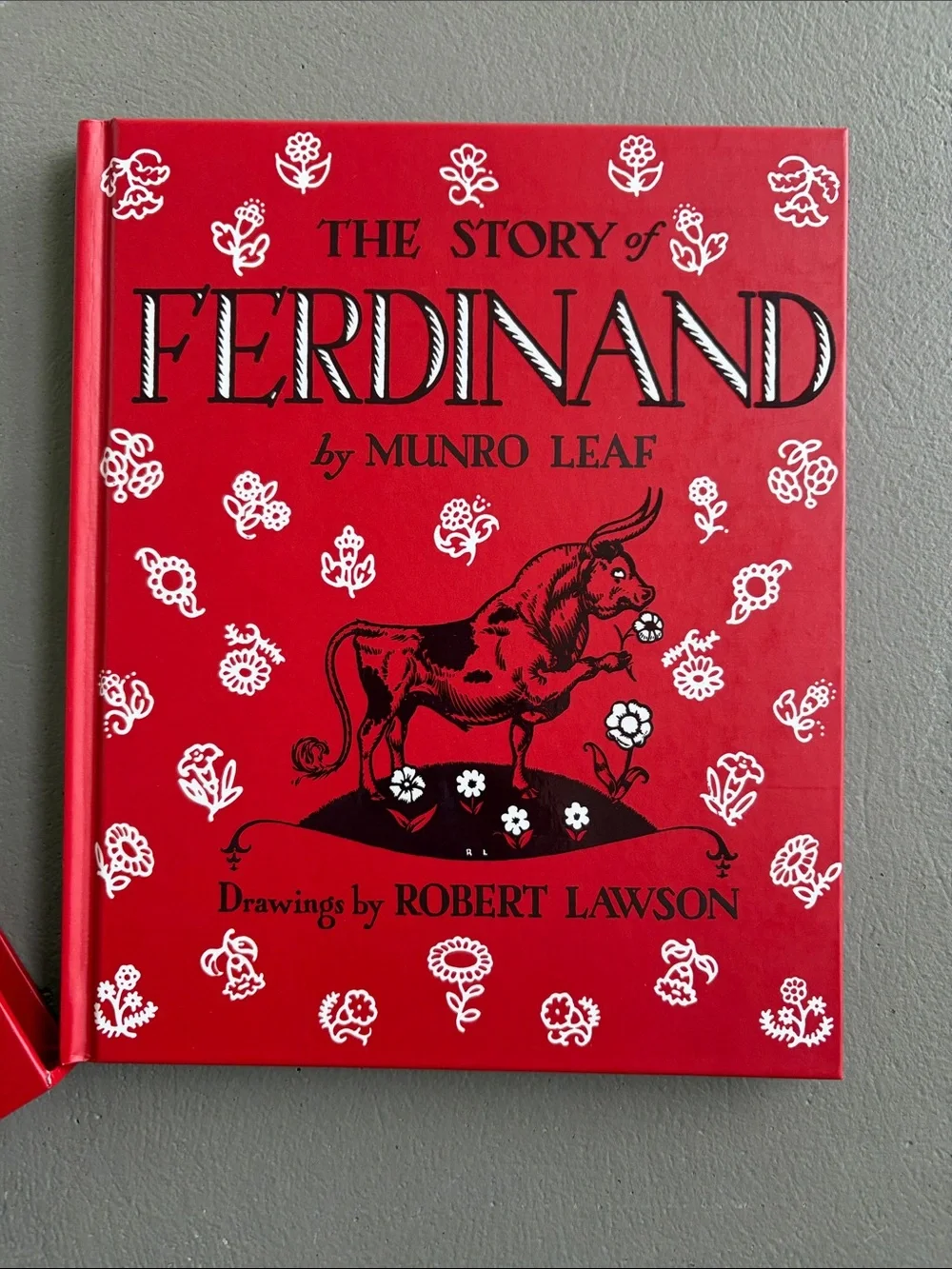 The Story of Ferdinand by Munro Leaf - 75th Anniversary Illustrated Book